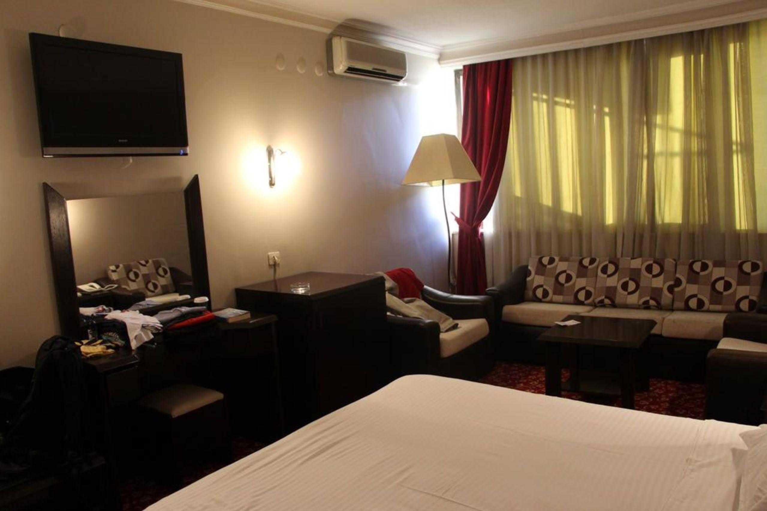 Akyuz Hotel Άγκυρα Εξωτερικό φωτογραφία