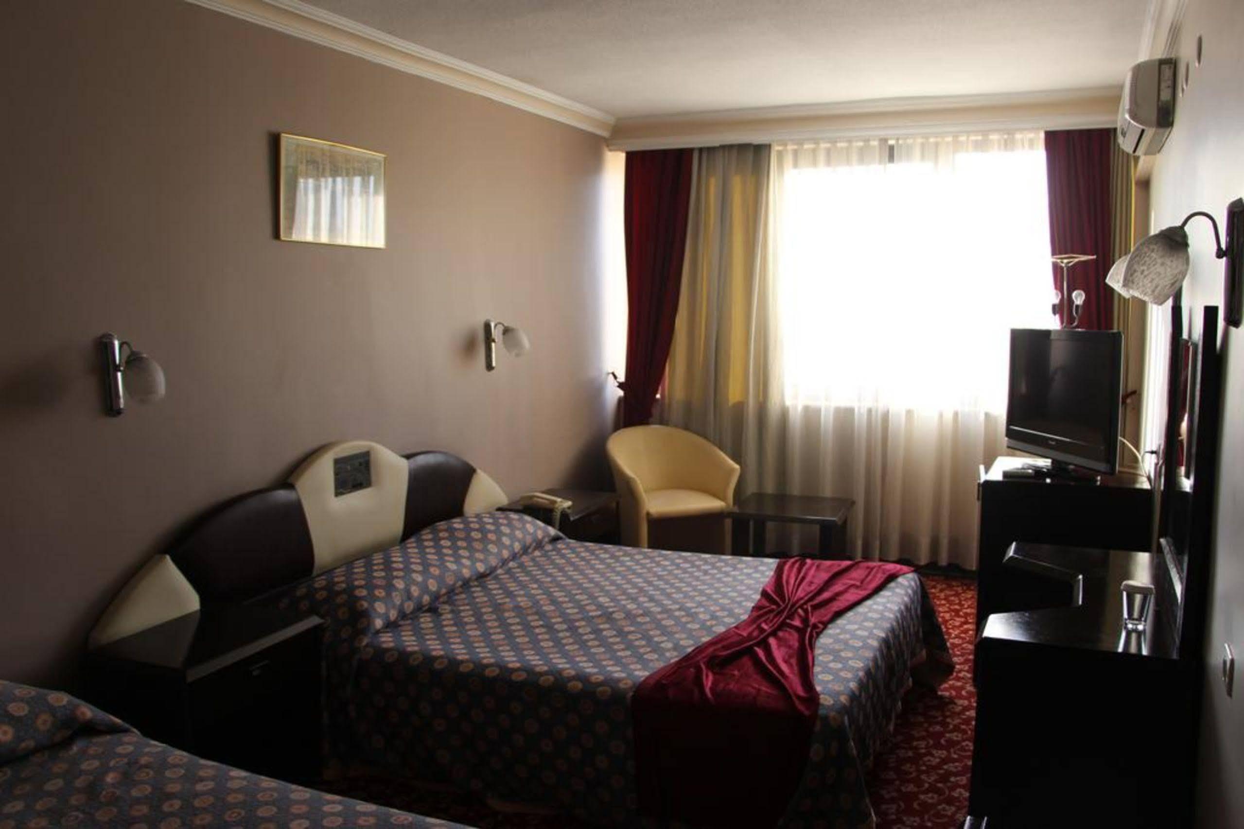 Akyuz Hotel Άγκυρα Εξωτερικό φωτογραφία